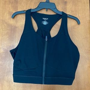 Torrid sports bra/top